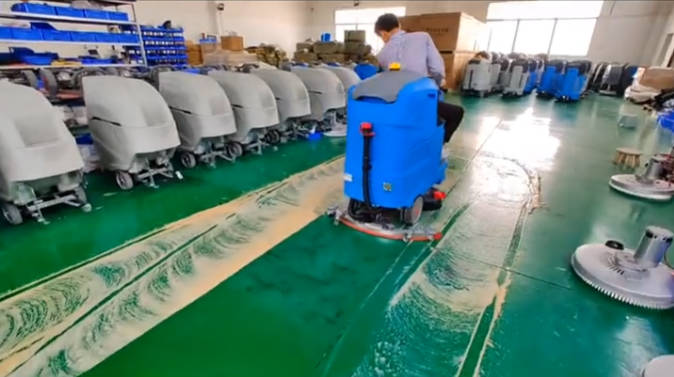 张家界2023年还在用人工的物业保洁不妨试试洗地机吧